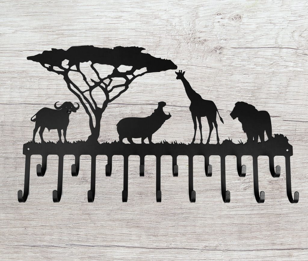 17 Hook Animal Scene: Buffalo, Hippo, Giraffe & Lion Under Acacia Key Holder